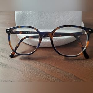 Ray-Ban Tortoiseshell Glasses